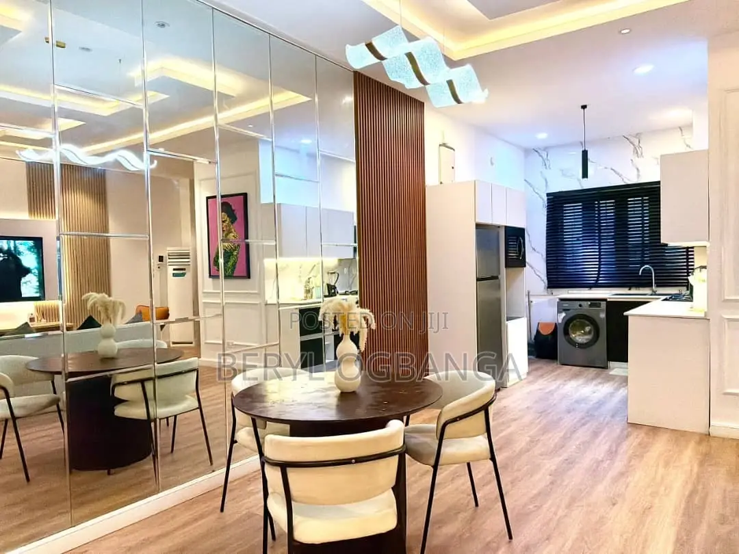 Premium 1 Bedroom Apartment With Rooftop Swimming Pool in Lekki Phase 1