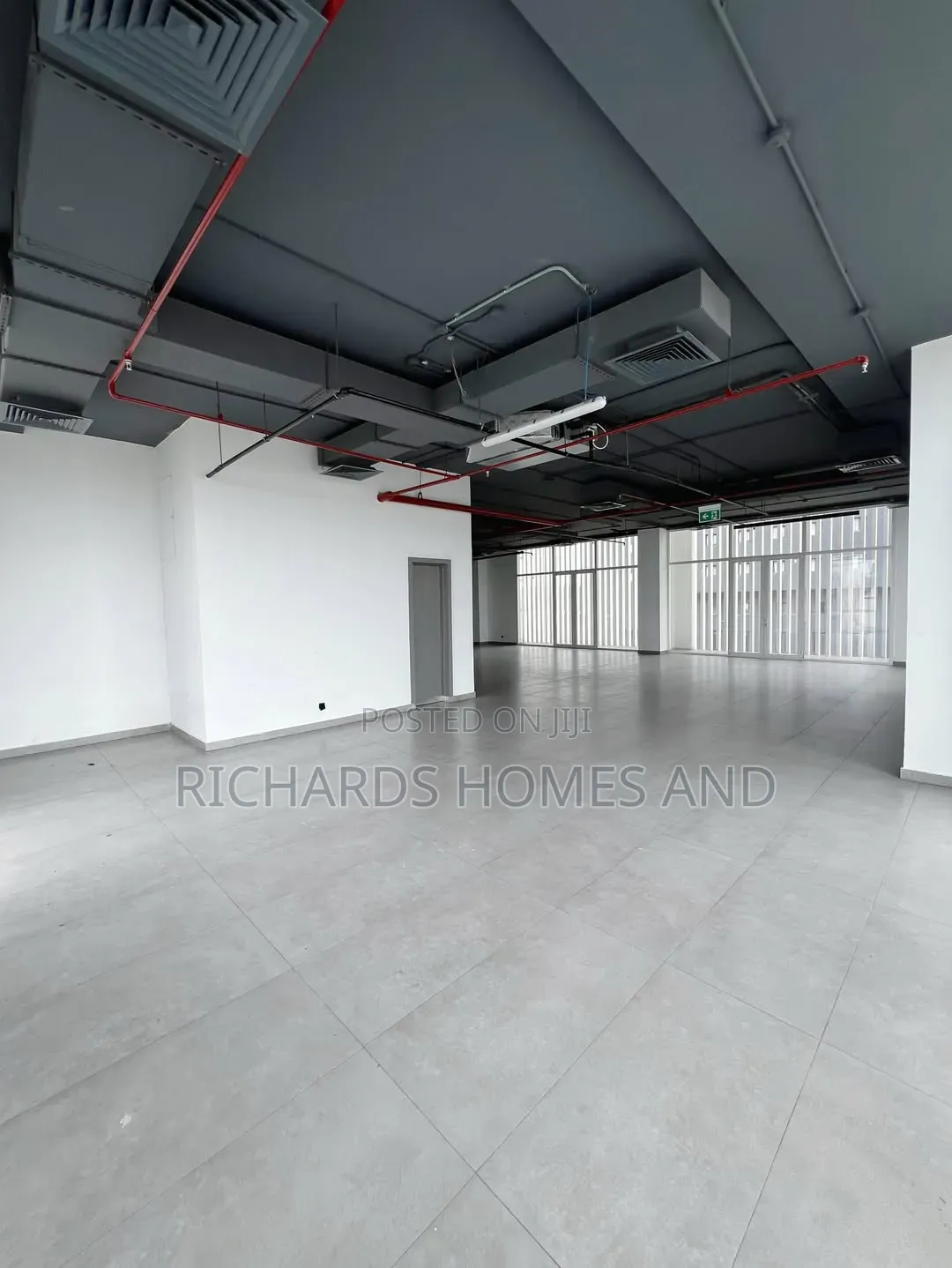 Commercial Space for Rent in Lekki Phase 1 in Lekki Phase 1