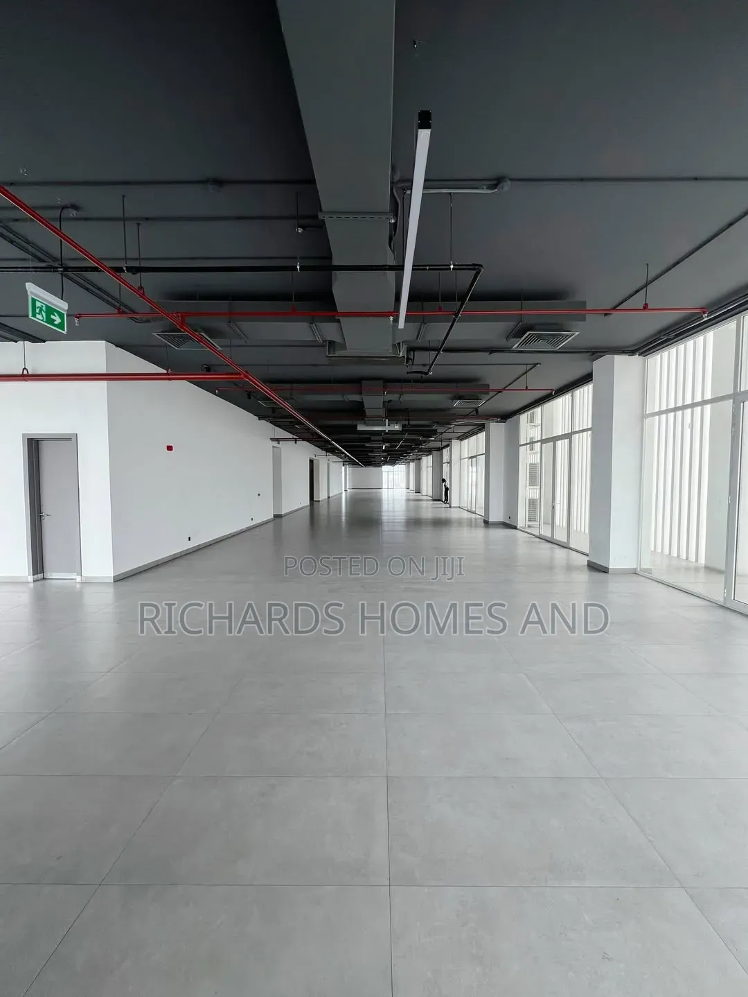 Commercial Space for Rent in Lekki Phase 1 in Lekki Phase 1