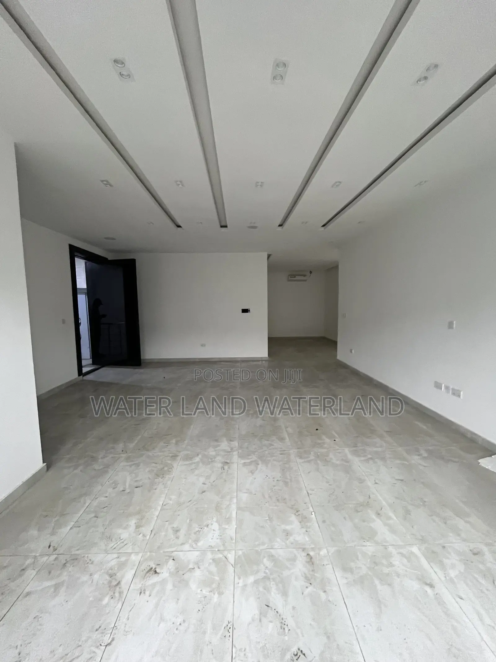 3bdrm Penthouse in Victoria Island Extension for sale in Victoria Island Extension