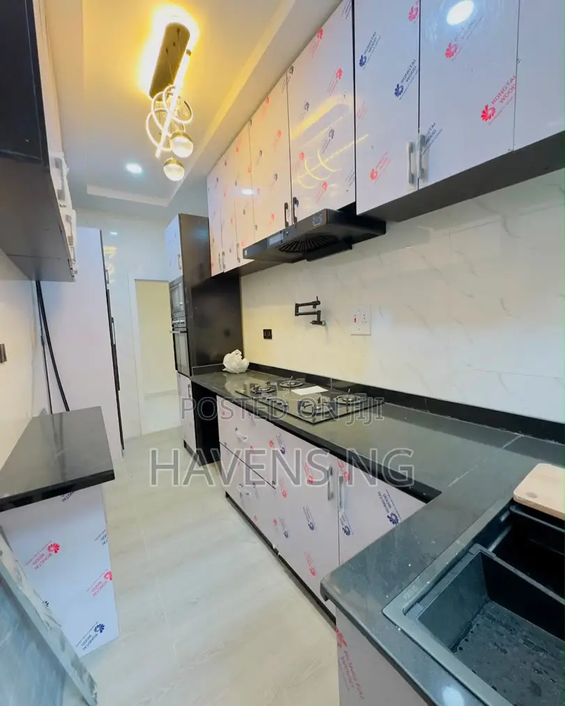 3bdrm Apartment in Phase 1 / Gbagada for sale in Phase 1 / Gbagada