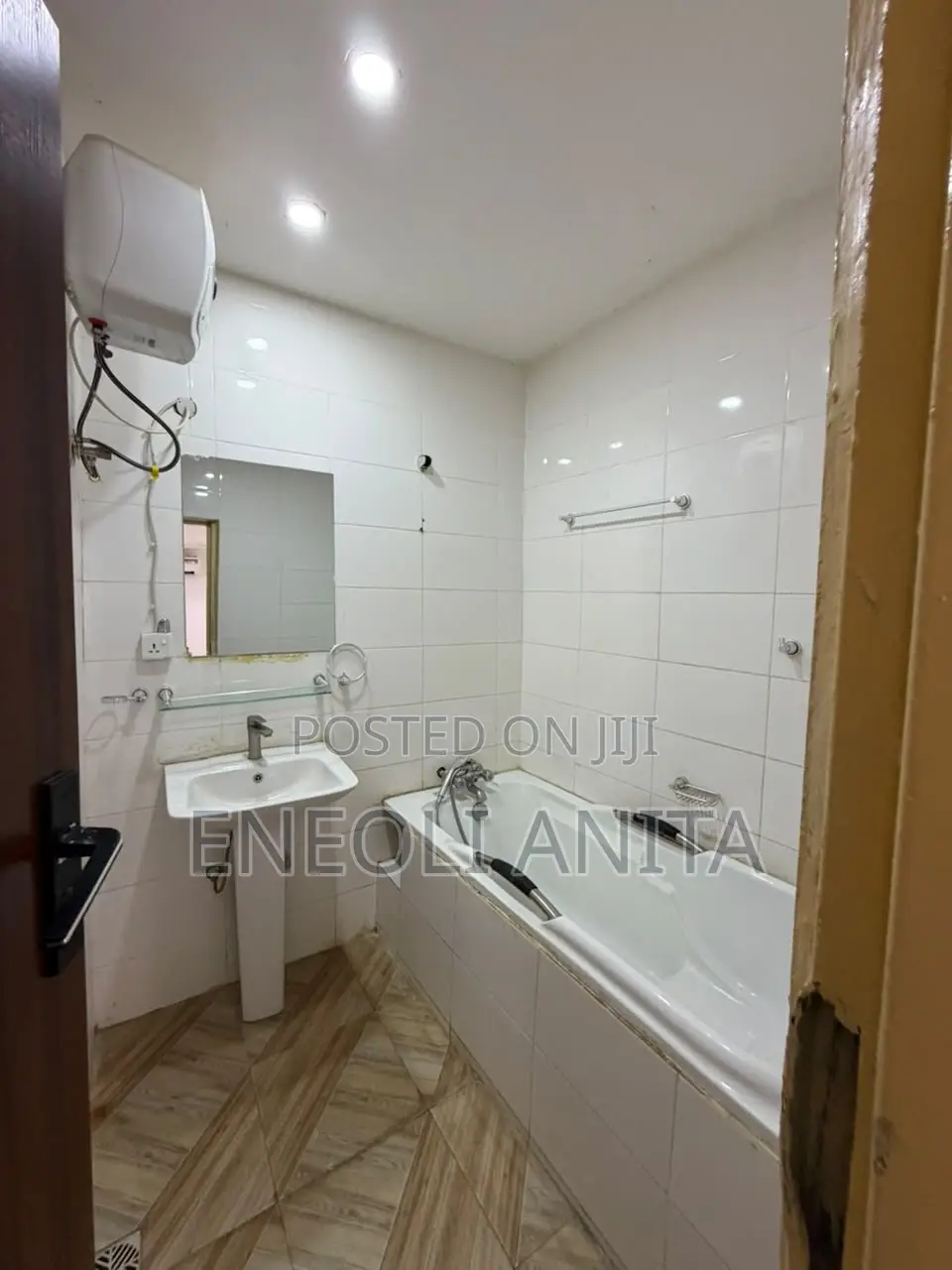 3bdrm Block of Flats in Jahi for rent in Jahi