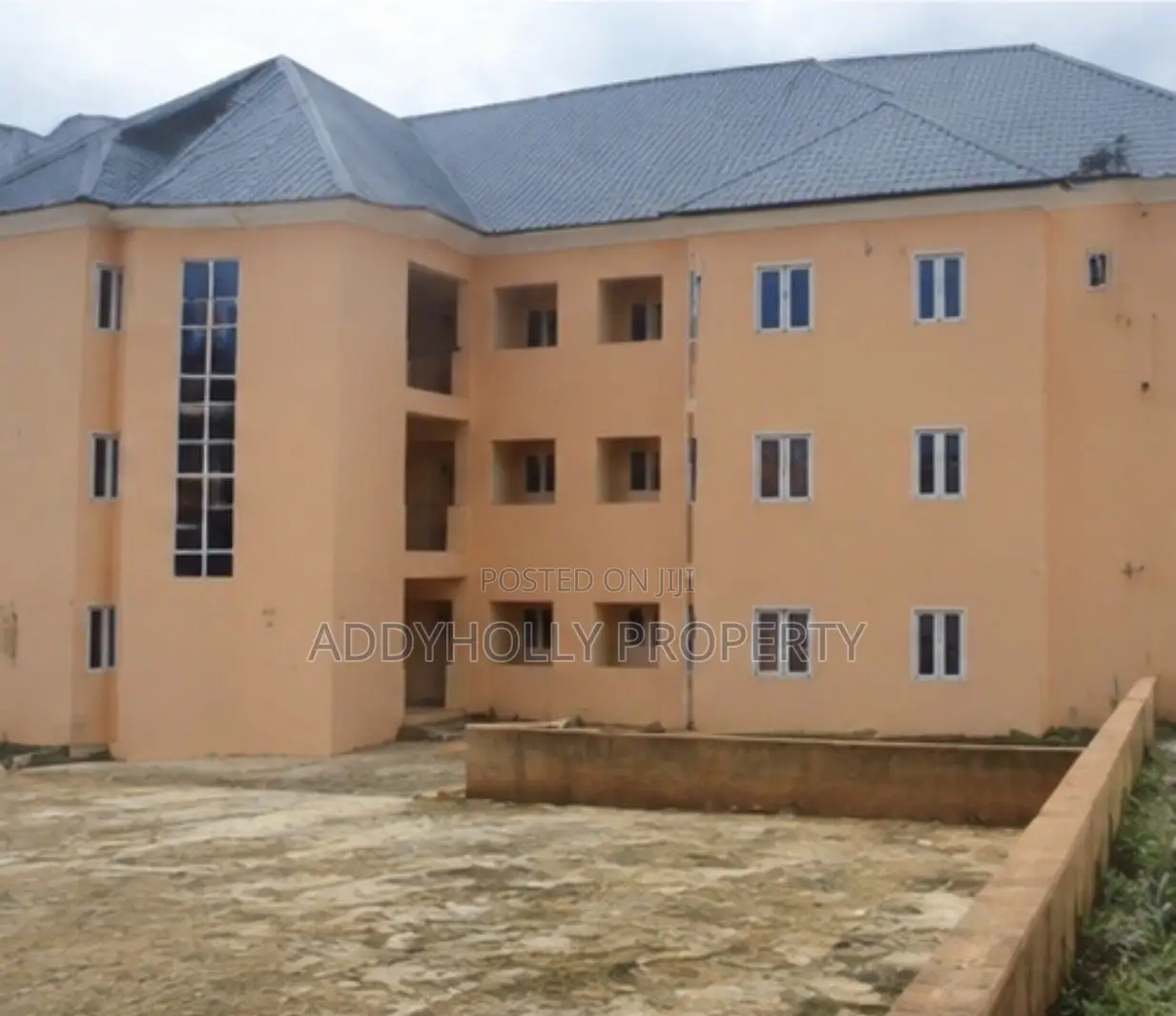 2bdrm Apartment in Agbara-Igbesan for sale in Agbara-Igbesan