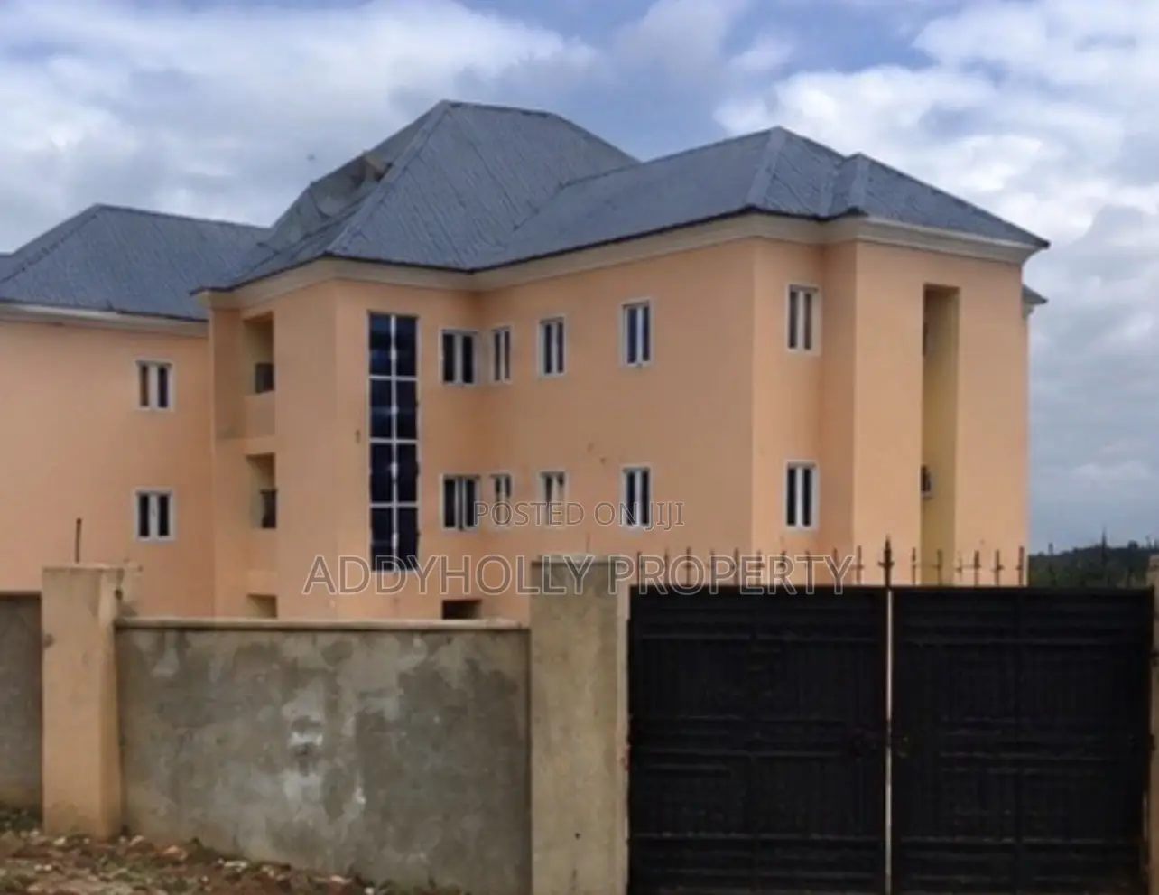 2bdrm Apartment in Agbara-Igbesan for sale in Agbara-Igbesan