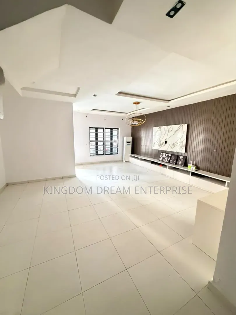 Mini Flat in Orchid Lekki Lagos for rent in Lekki Expressway