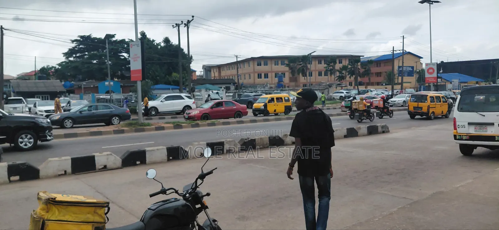 2,664 SQM Construction Company 4 Sale Ibadan in Dugbe (Onireke)