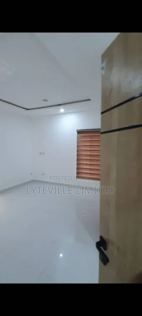 New Office Rent in Kaura