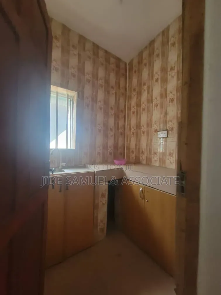 Furnished 2bdrm Block of Flats in Ayobo for rent in Ayobo