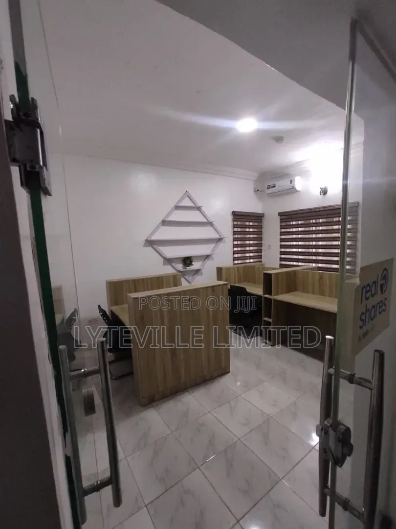 New Office for Rent in Mangoro