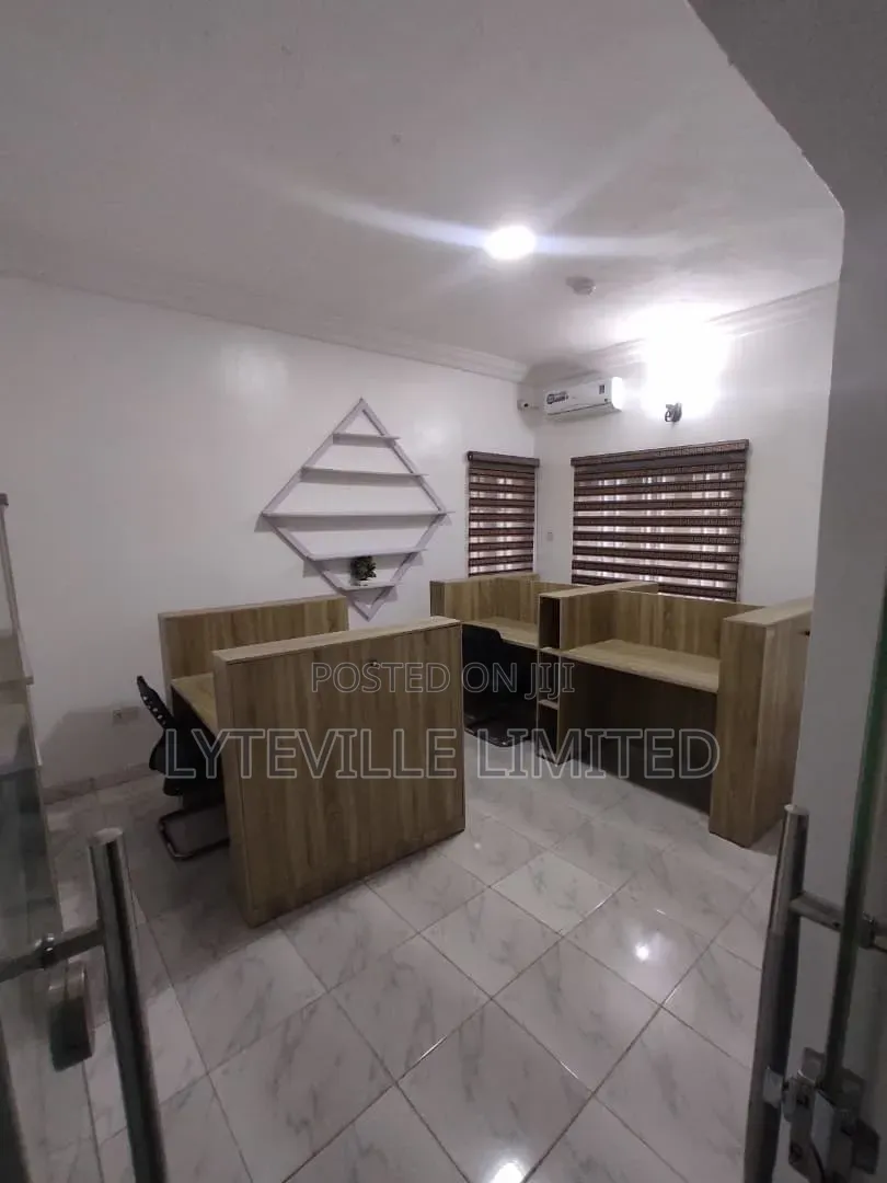 New Office for Rent in Mangoro