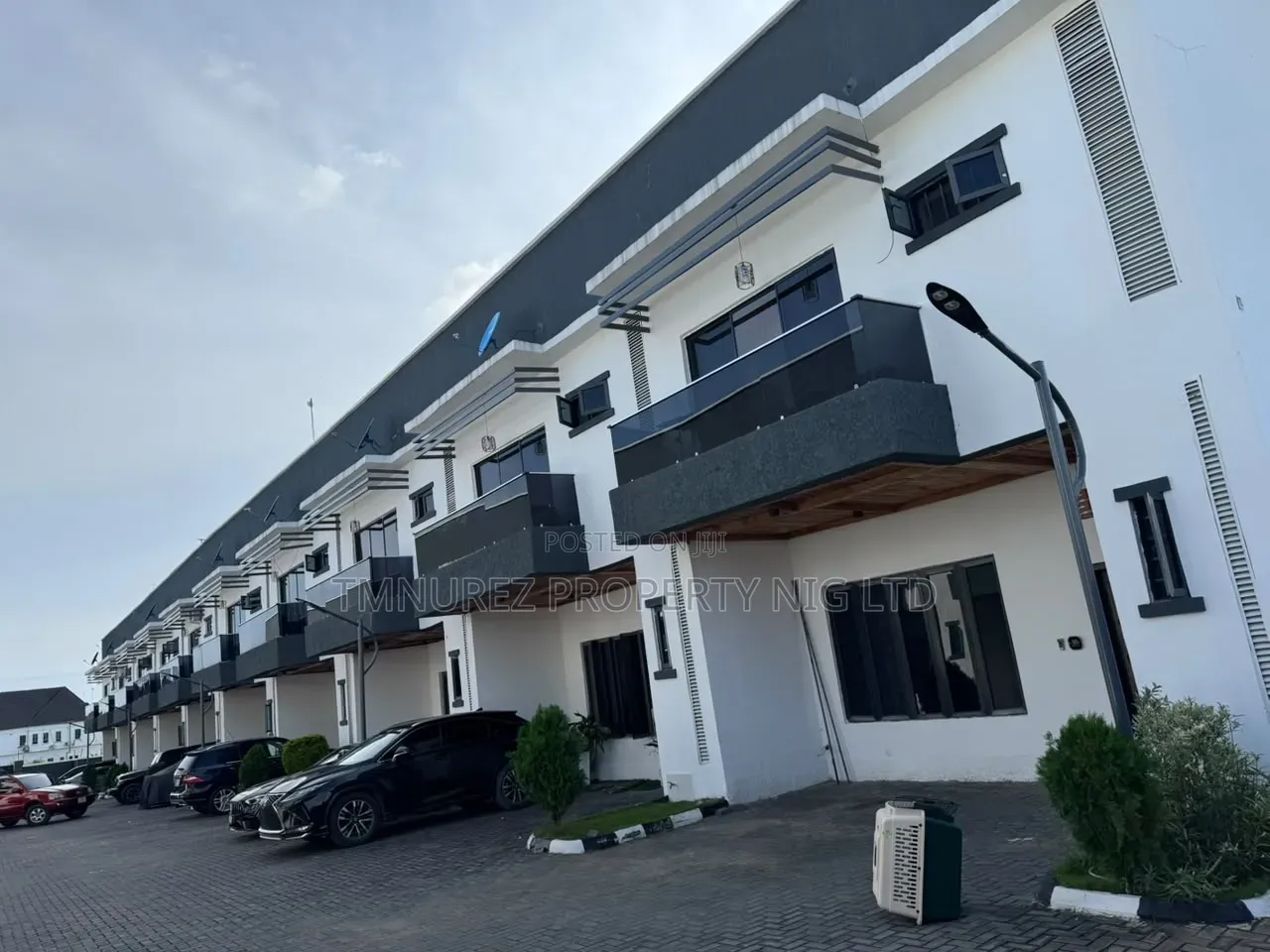 Furnished 4bdrm Duplex in Osapa london for rent in Osapa london
