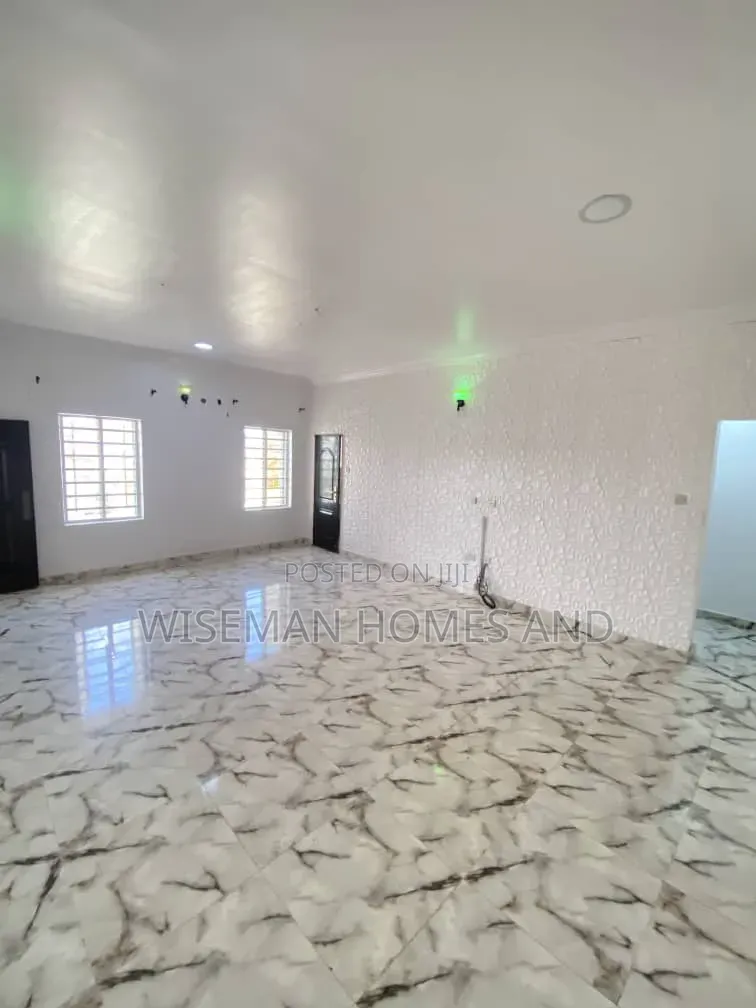 Mini Flat in Spg Ologolo Lekki for rent in Ologolo