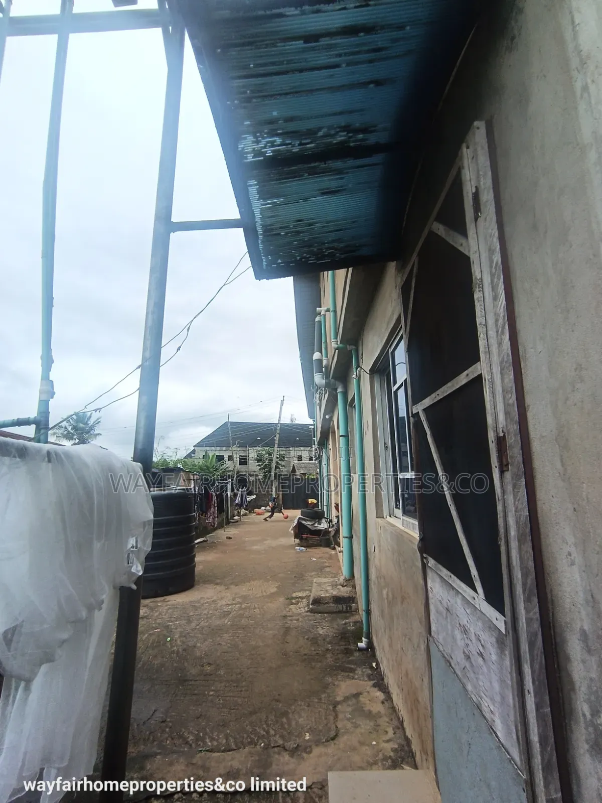 8bdrm Block of Flats in Frank Obi, Ayobo for sale in Ayobo