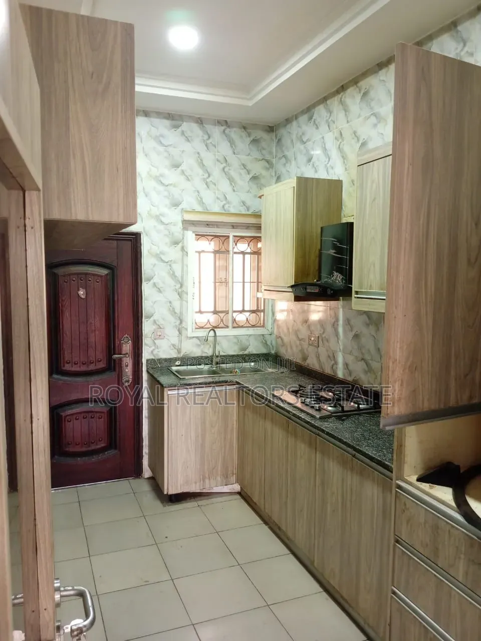 3bdrm Block of Flats in River Park Estate, Sabon Lugbe for rent in Sabon Lugbe