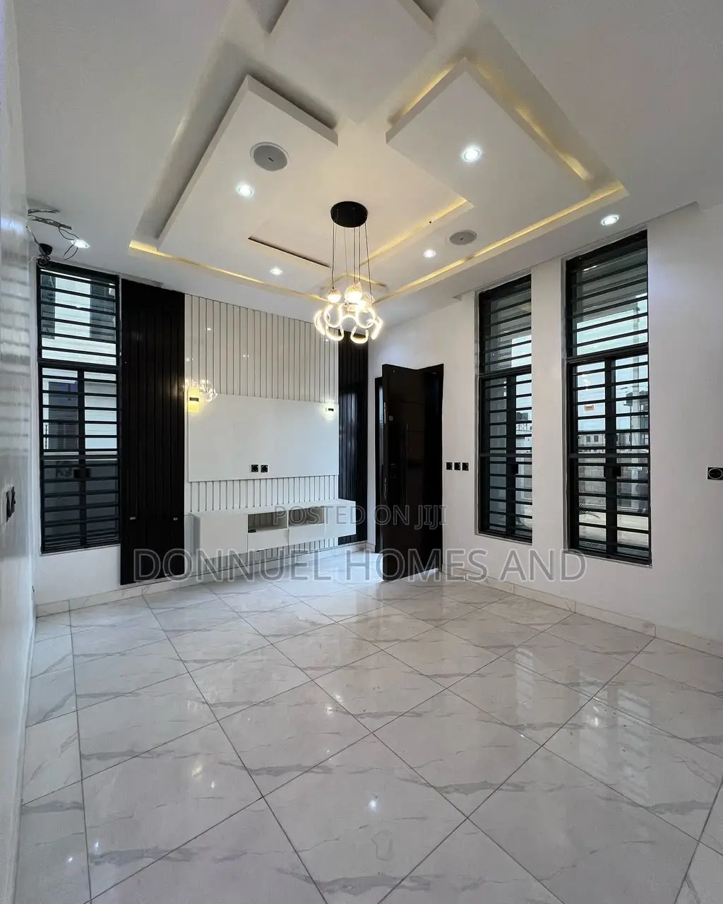 4bdrm Duplex in Ikota for rent in Ikota