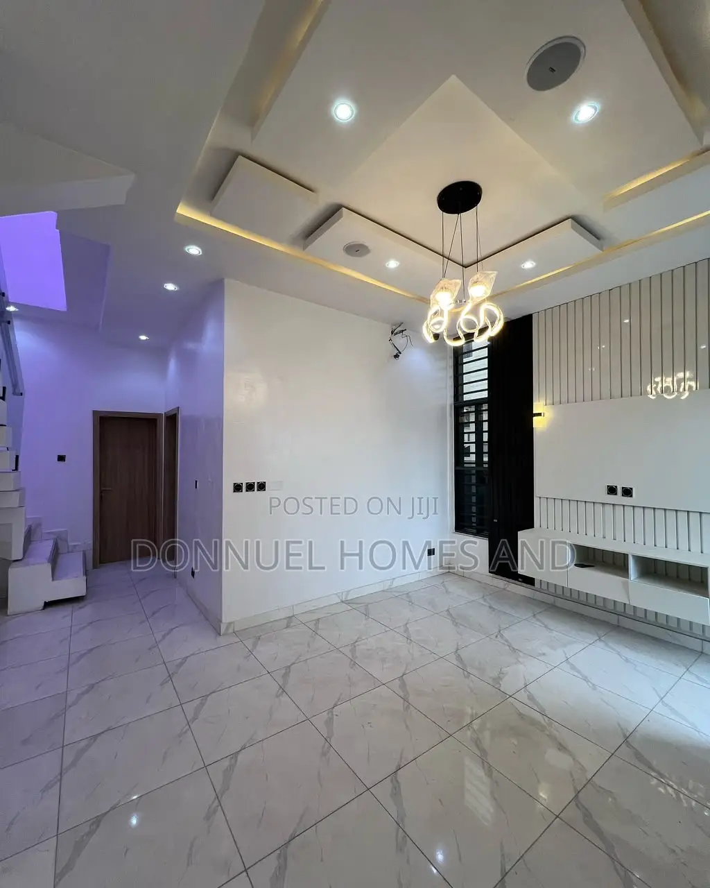 4bdrm Duplex in Ikota for rent in Ikota
