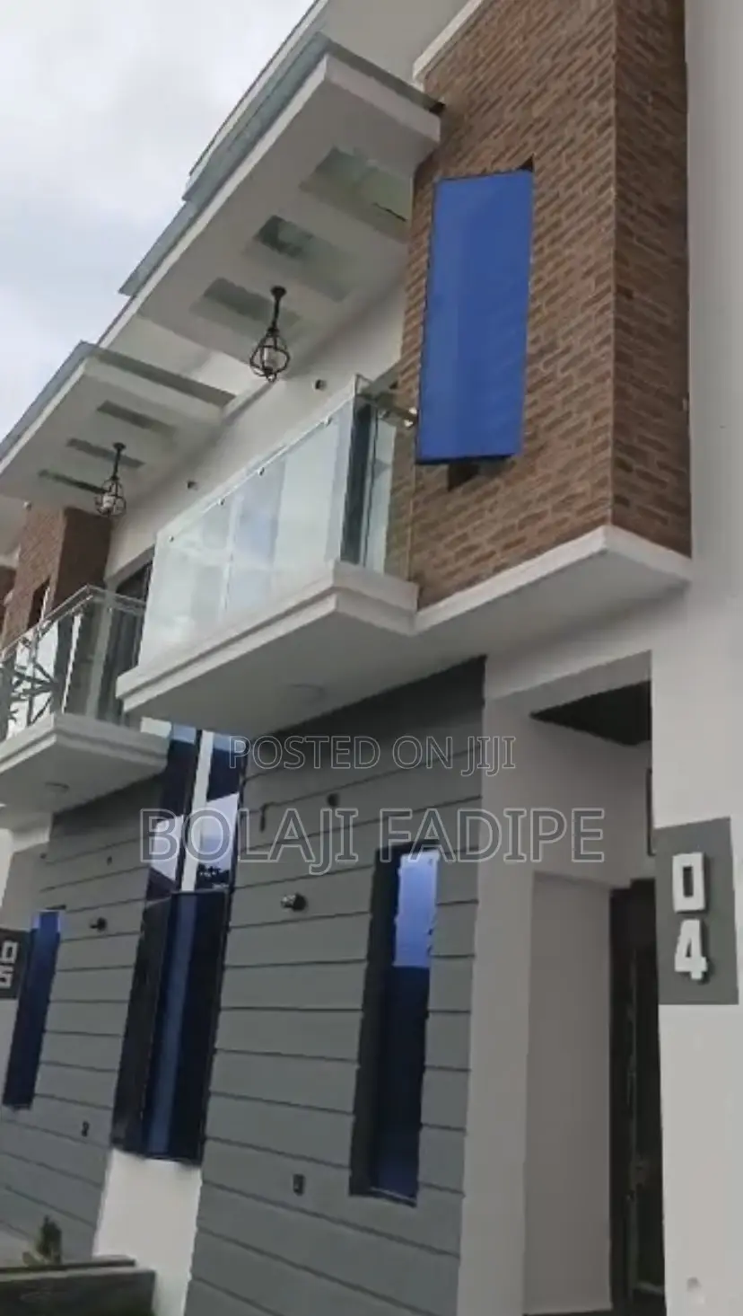 20bdrm Duplex in Olorunfemi Estate, Igando / Ikotun/Igando for sale in Igando / Ikotun/Igando