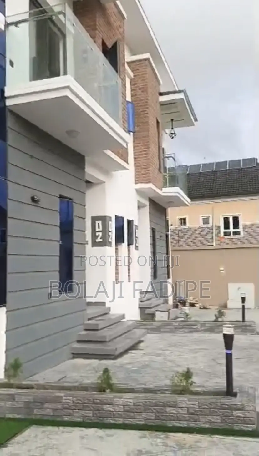 20bdrm Duplex in Olorunfemi Estate, Igando / Ikotun/Igando for sale in Igando / Ikotun/Igando