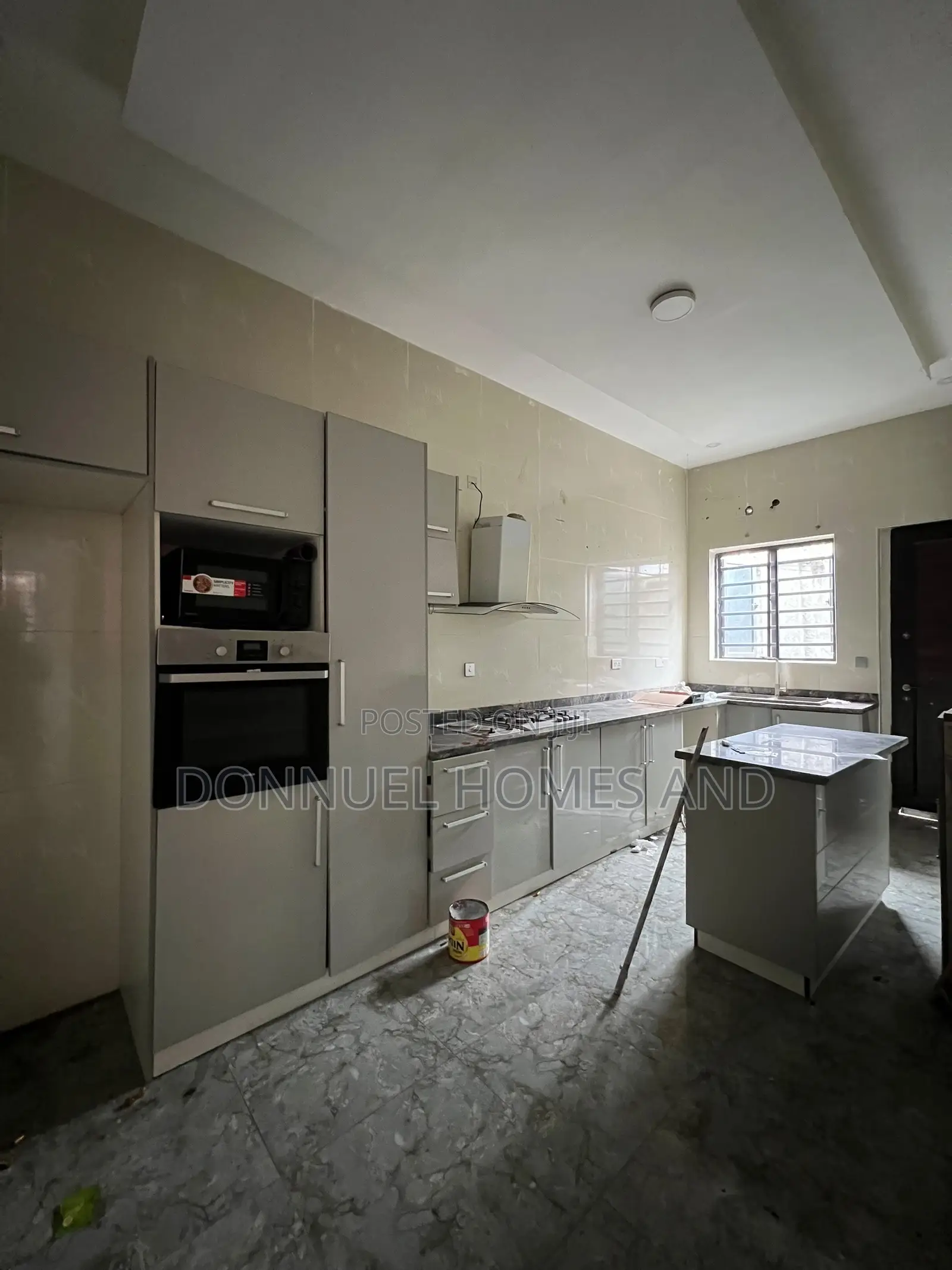4bdrm Duplex in Ikota for rent in Ikota