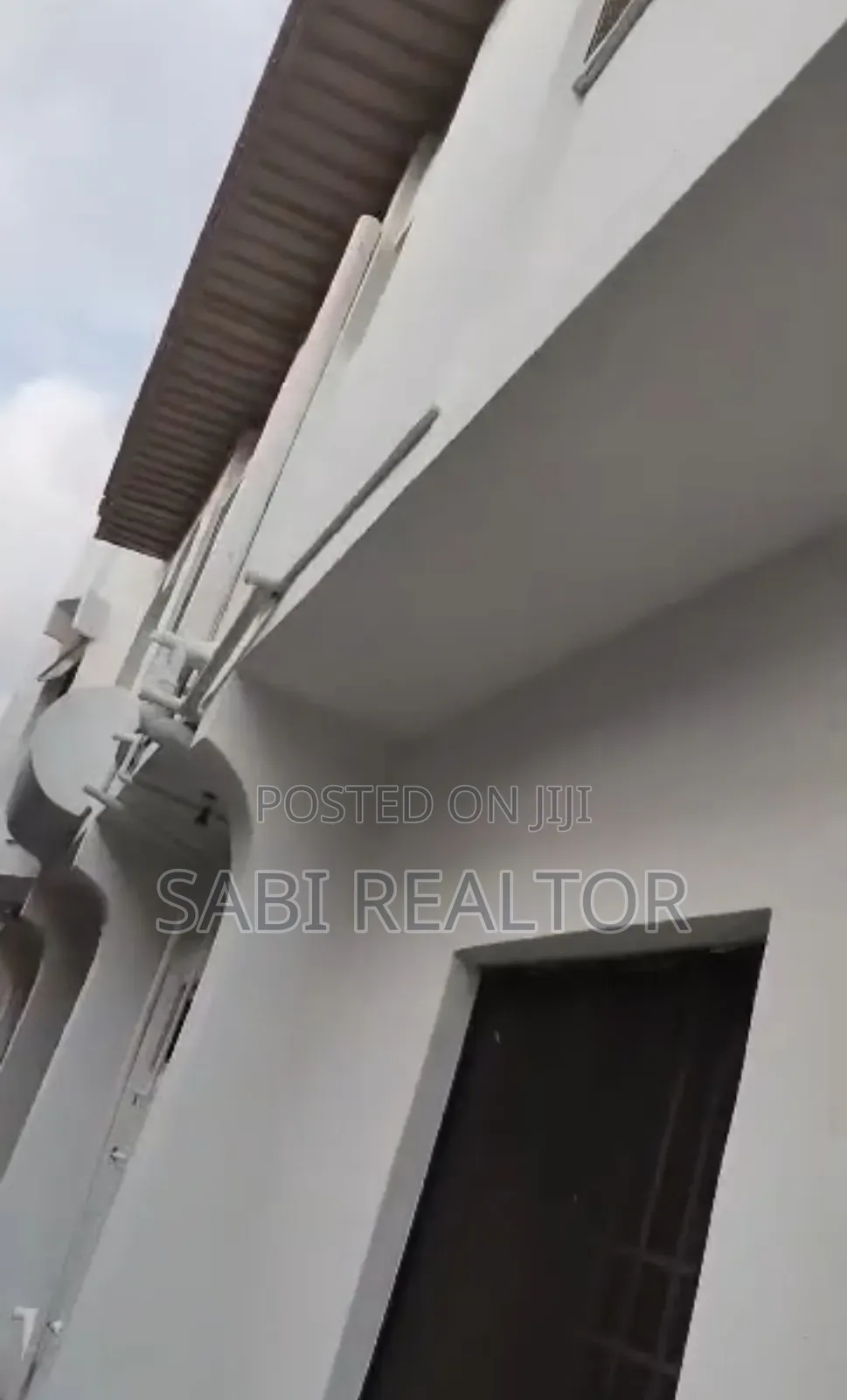 Furnished 3bdrm Block of Flats in Abaranje for sale in Abaranje