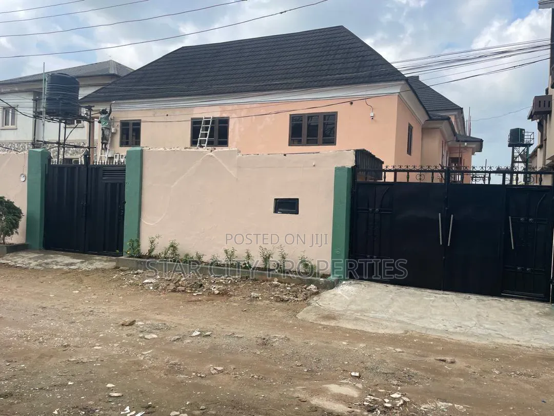 9 Bedroom Commercial Space in GRA Phase 2 Shangisha