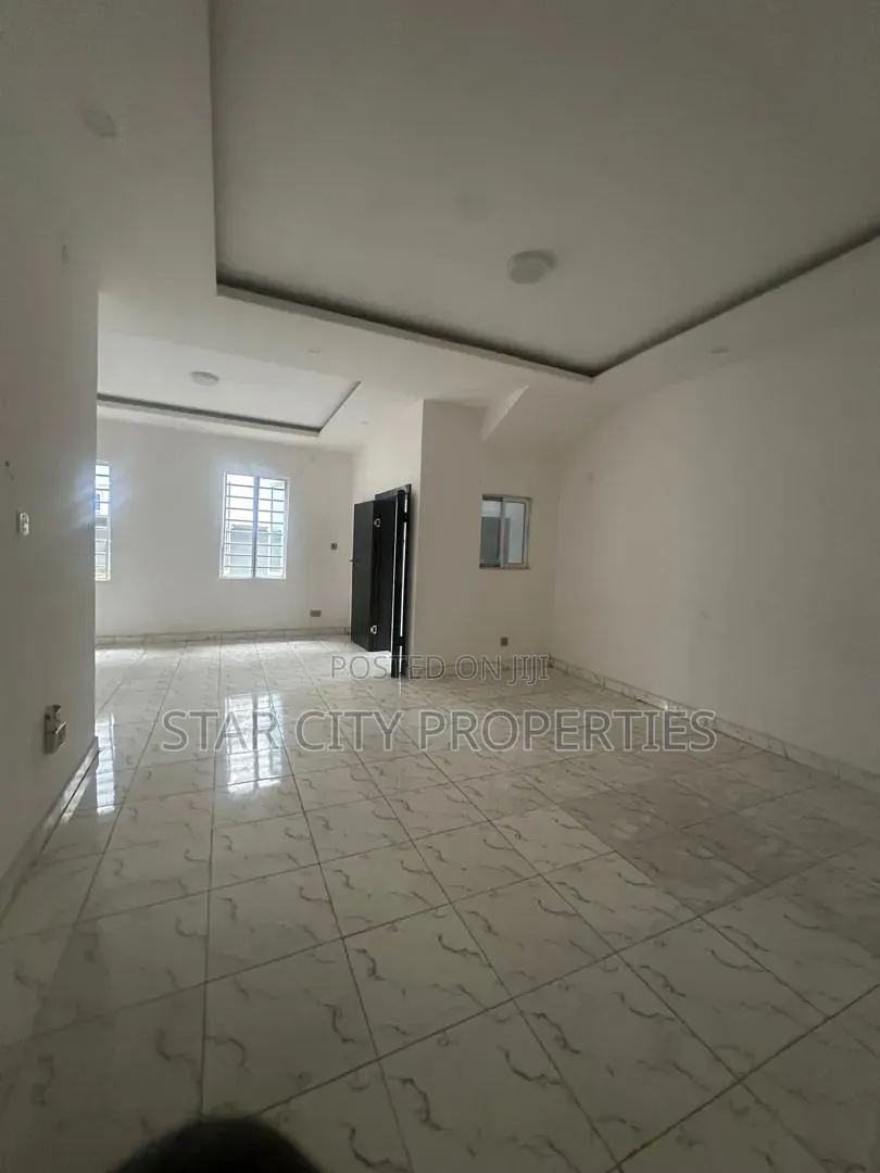 3bdrm Apartment in Gbagada Lagos, Millenuim/UPS for rent in Millenuim/UPS