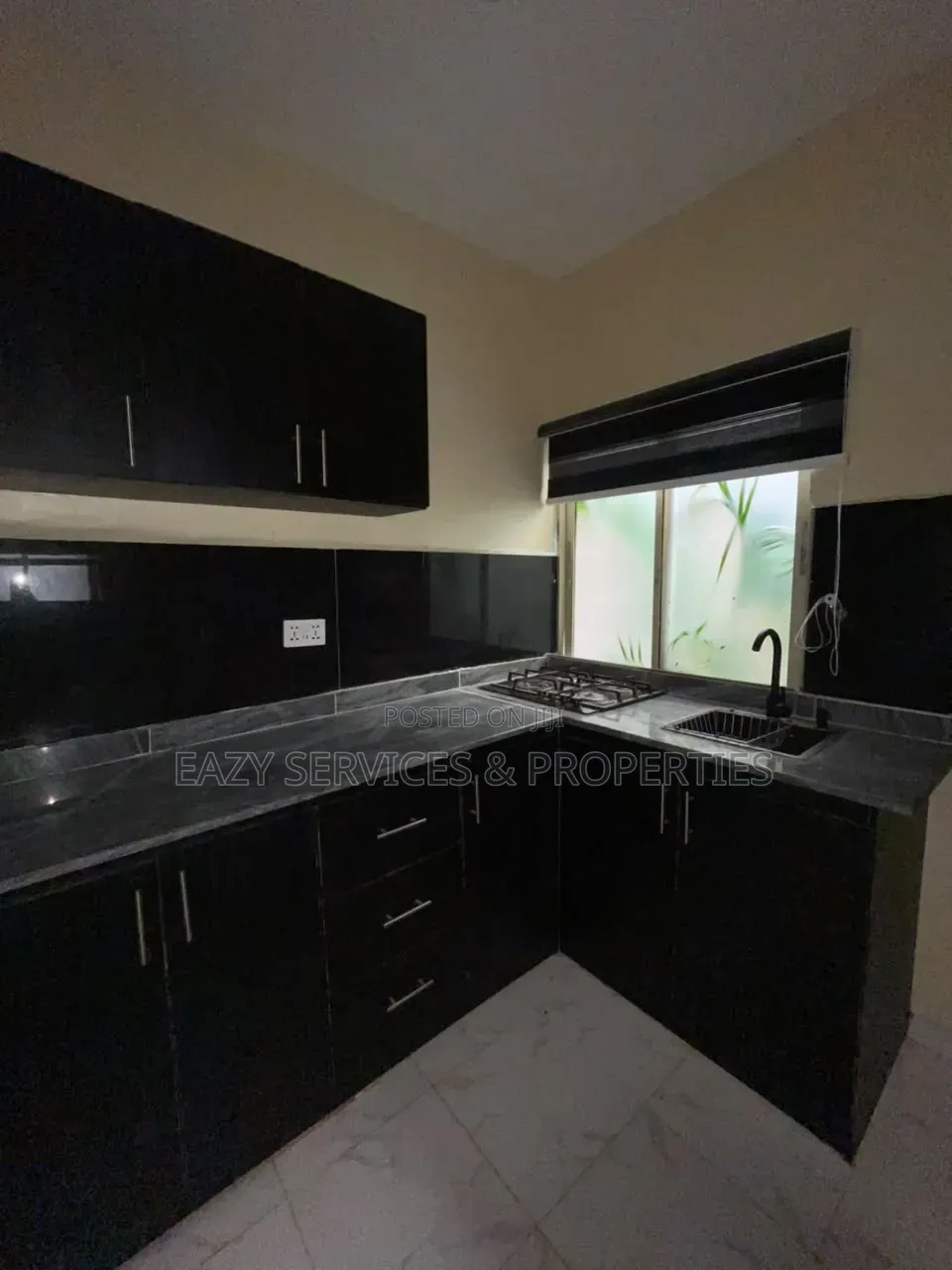 Furnished Studio Apartment in Secured Estate, Victoria Island Extension in Victoria Island Extension