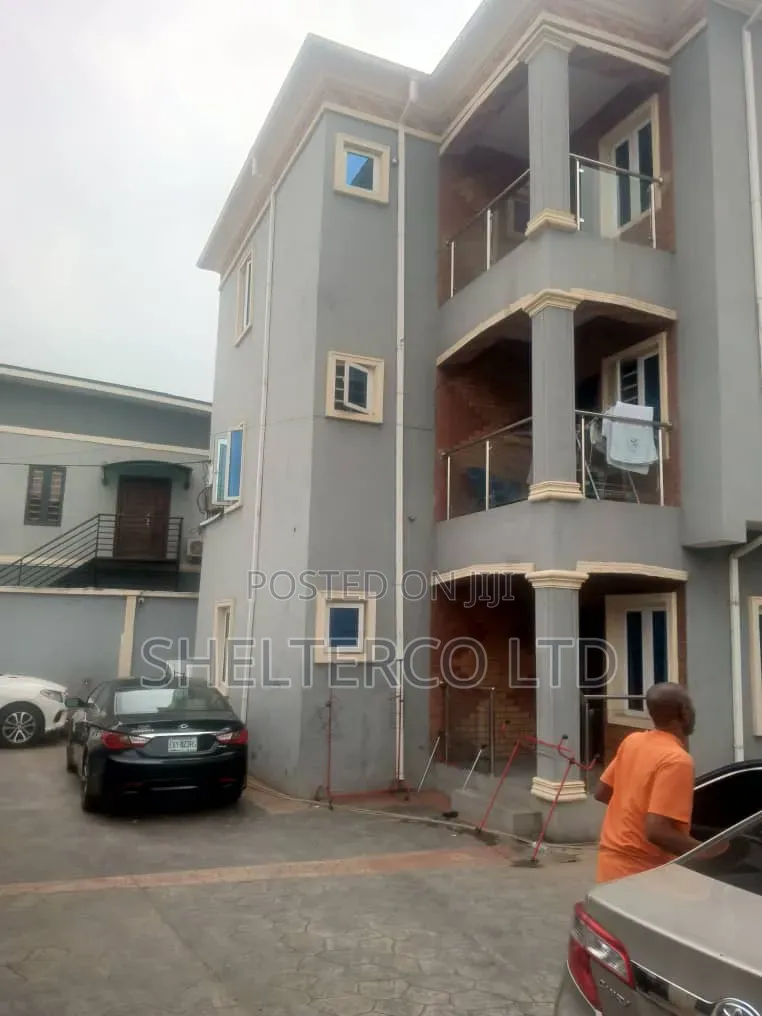 3bdrm Apartment in Estate, GRA Phase 2 Shangisha for sale in GRA Phase 2 Shangisha