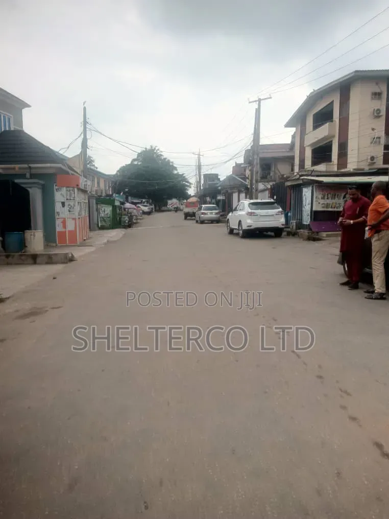 3bdrm Apartment in Estate, GRA Phase 2 Shangisha for sale in GRA Phase 2 Shangisha