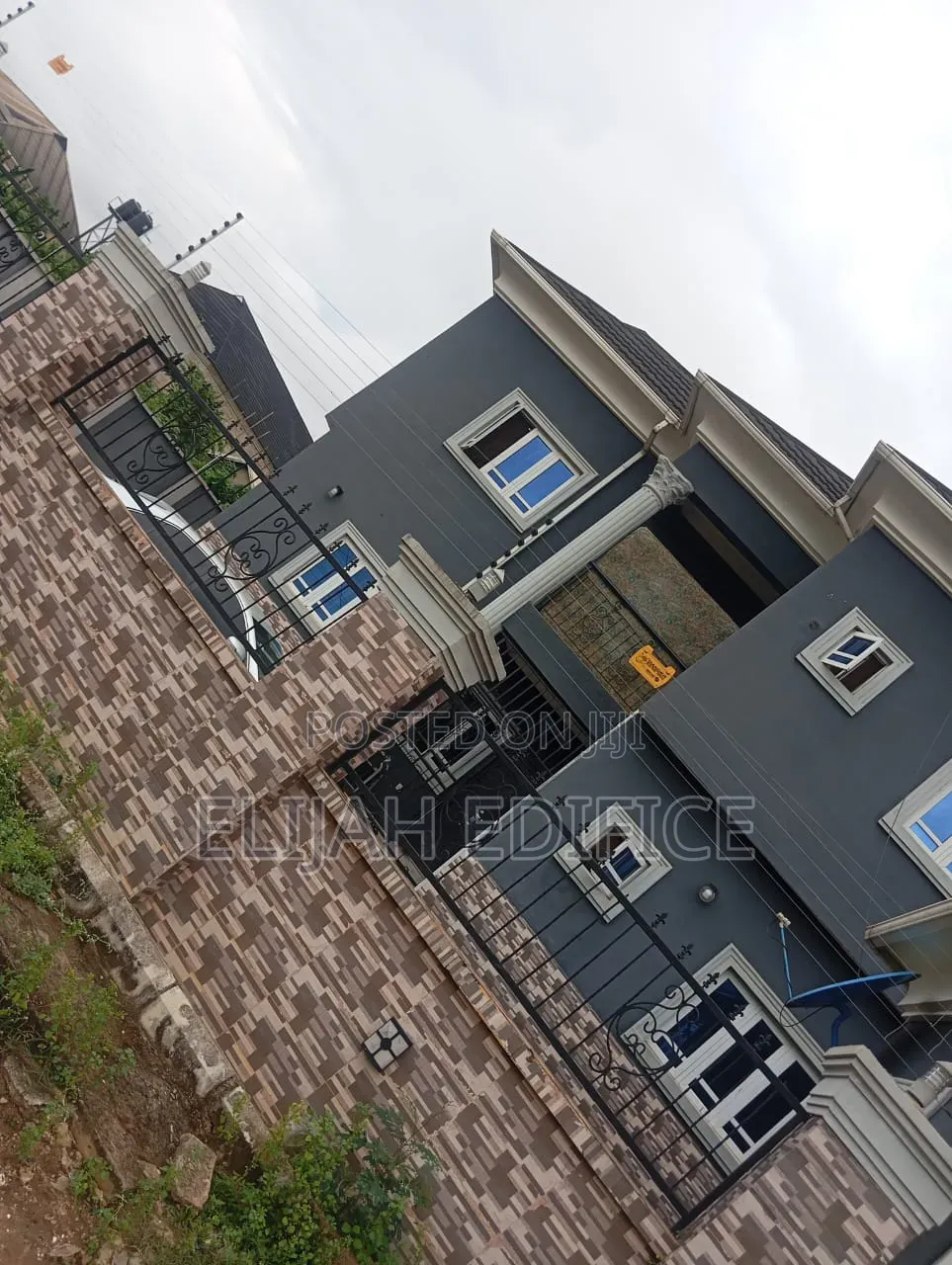 Furnished 12bdrm Block of Flats in Oshotta, Ijede / Ikorodu for sale in Ijede / Ikorodu