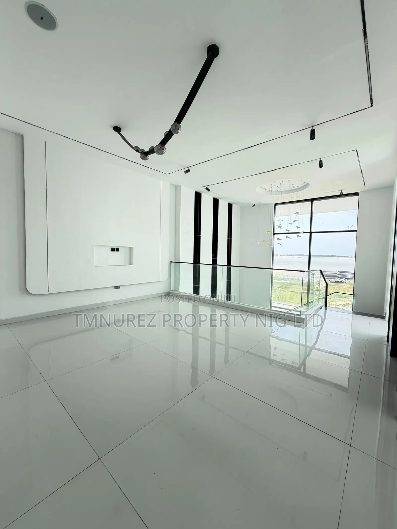 5bdrm Duplex in Lekki for sale in Lekki