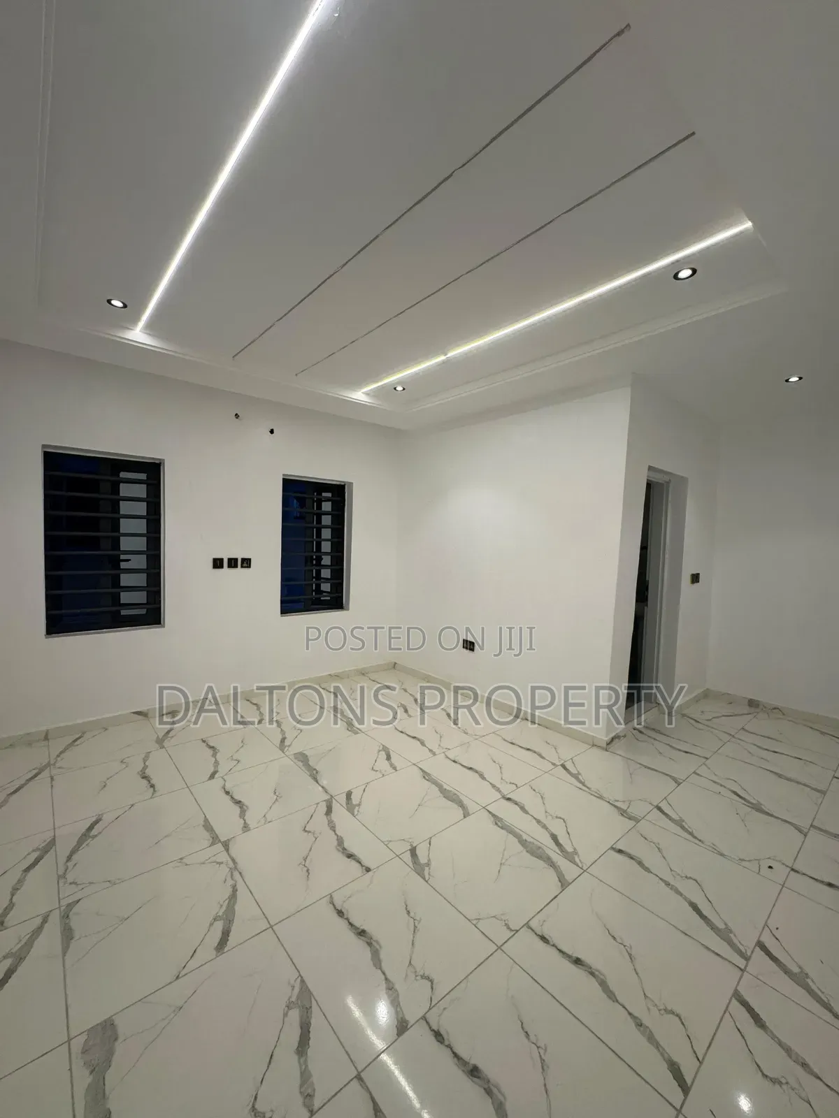 4bdrm Duplex in Bolivia, Sabon Lugbe for sale in Sabon Lugbe