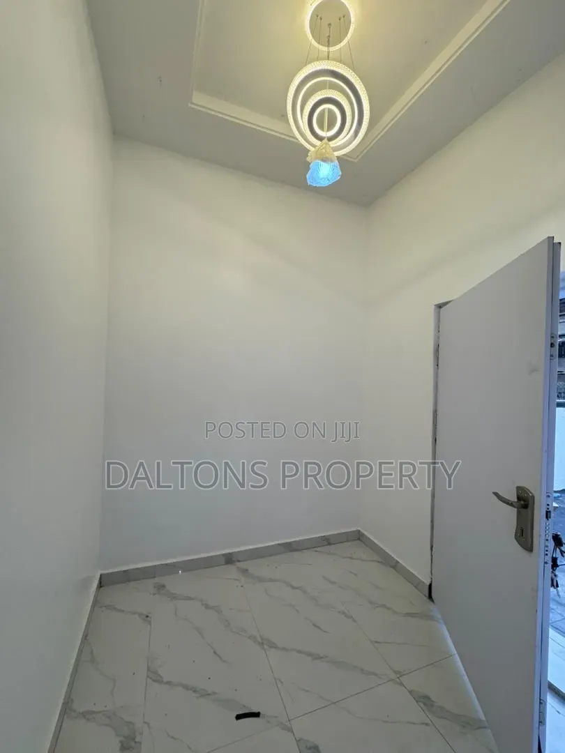 4bdrm Duplex in Best View, Sabon Lugbe for sale in Sabon Lugbe