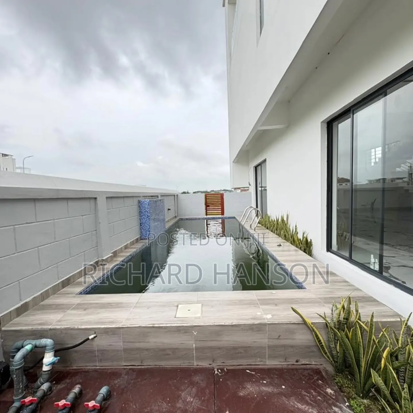 4bdrm Duplex in Inside Vgc for sale in VGC / Ajah