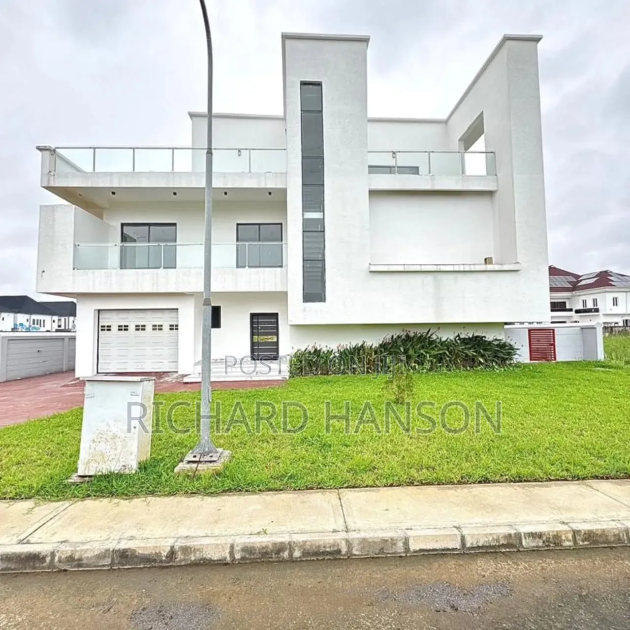 4bdrm Duplex in Inside Vgc for sale in VGC / Ajah