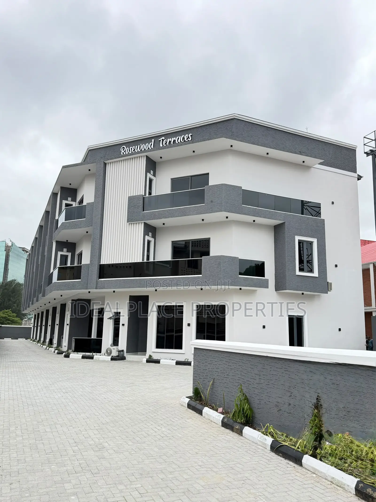 4bdrm Townhouse/Terrace in Victoria Island for sale in Victoria Island