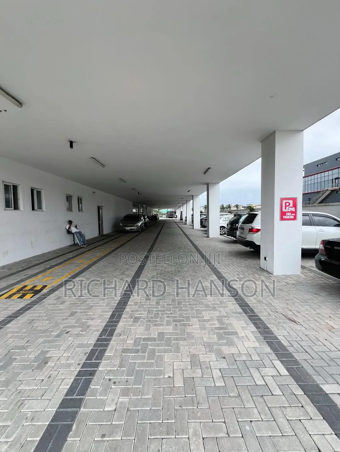 Office Space Lekki 990sqm at /SQM in Lekki Phase 1