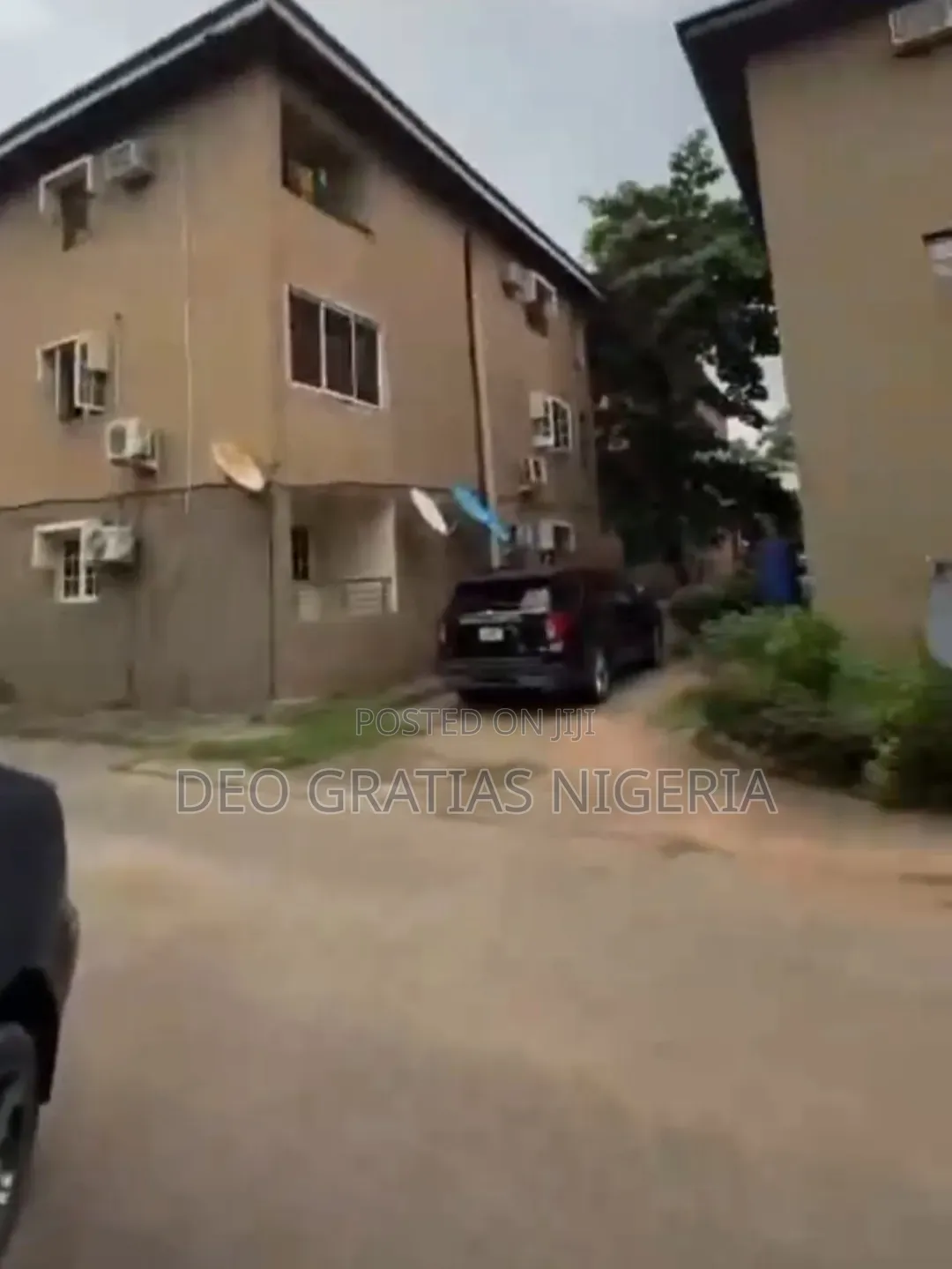 3bdrm Block of Flats in Mini Estate, Wuse 2 for sale in Wuse 2