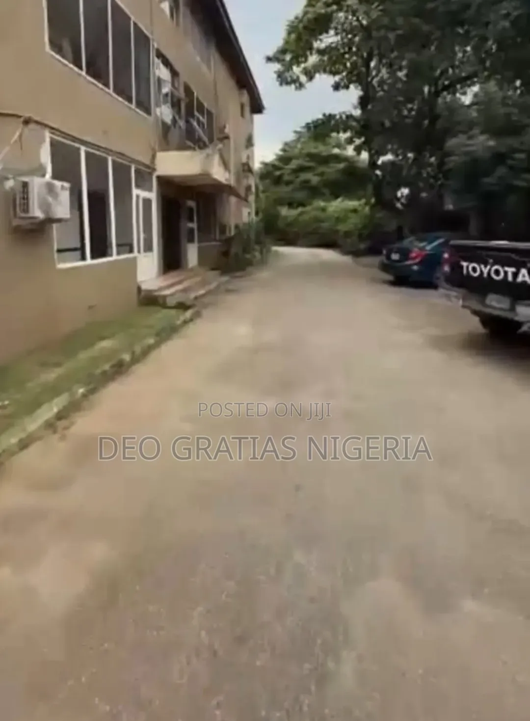 3bdrm Block of Flats in Mini Estate, Wuse 2 for sale in Wuse 2