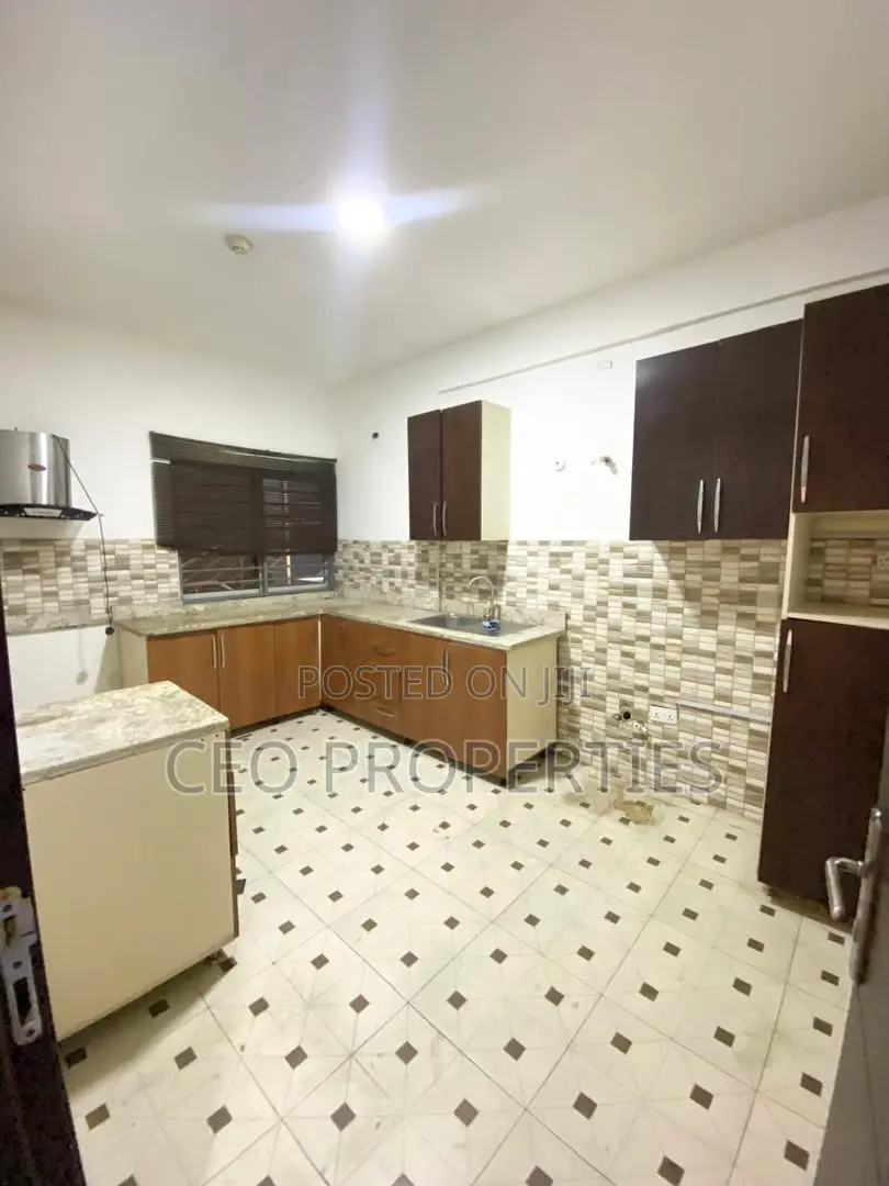 2bdrm Block of Flats in Lekki-Marwa for rent in Lekki Phase 1
