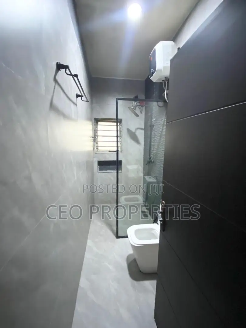 2bdrm Block of Flats in Lekki-Marwa for rent in Lekki Phase 1