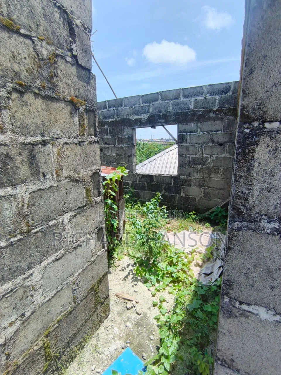 Land With Structure 92m Sangotedo in Sangotedo