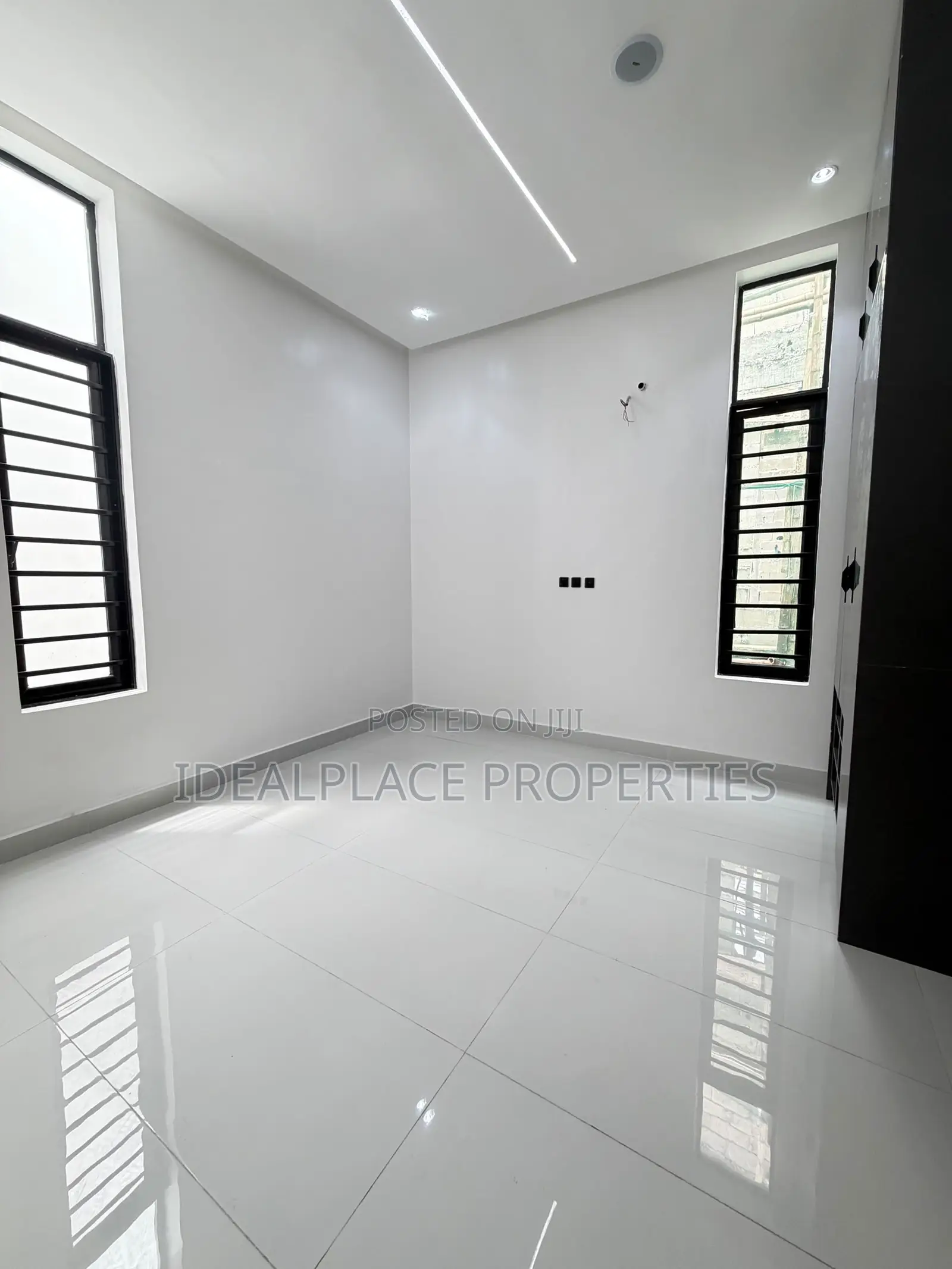 4bdrm Duplex in Lekki for sale in Lekki