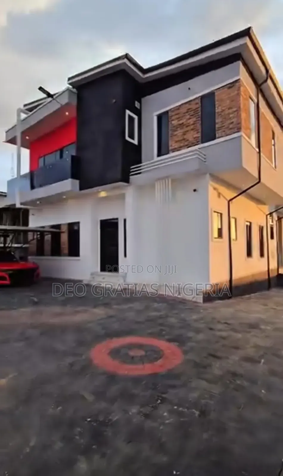 5bdrm Duplex in Estate, Wuye for sale in Wuye
