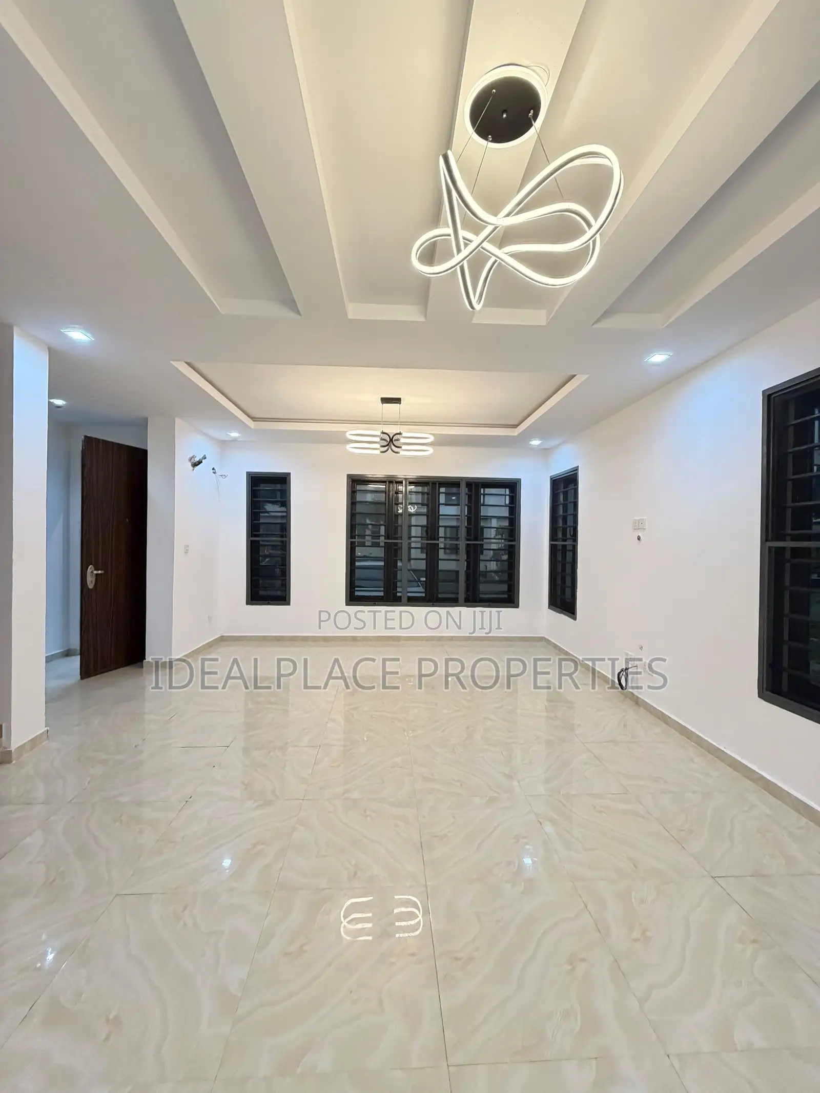 4bdrm Duplex in Osapa london for rent in Osapa london