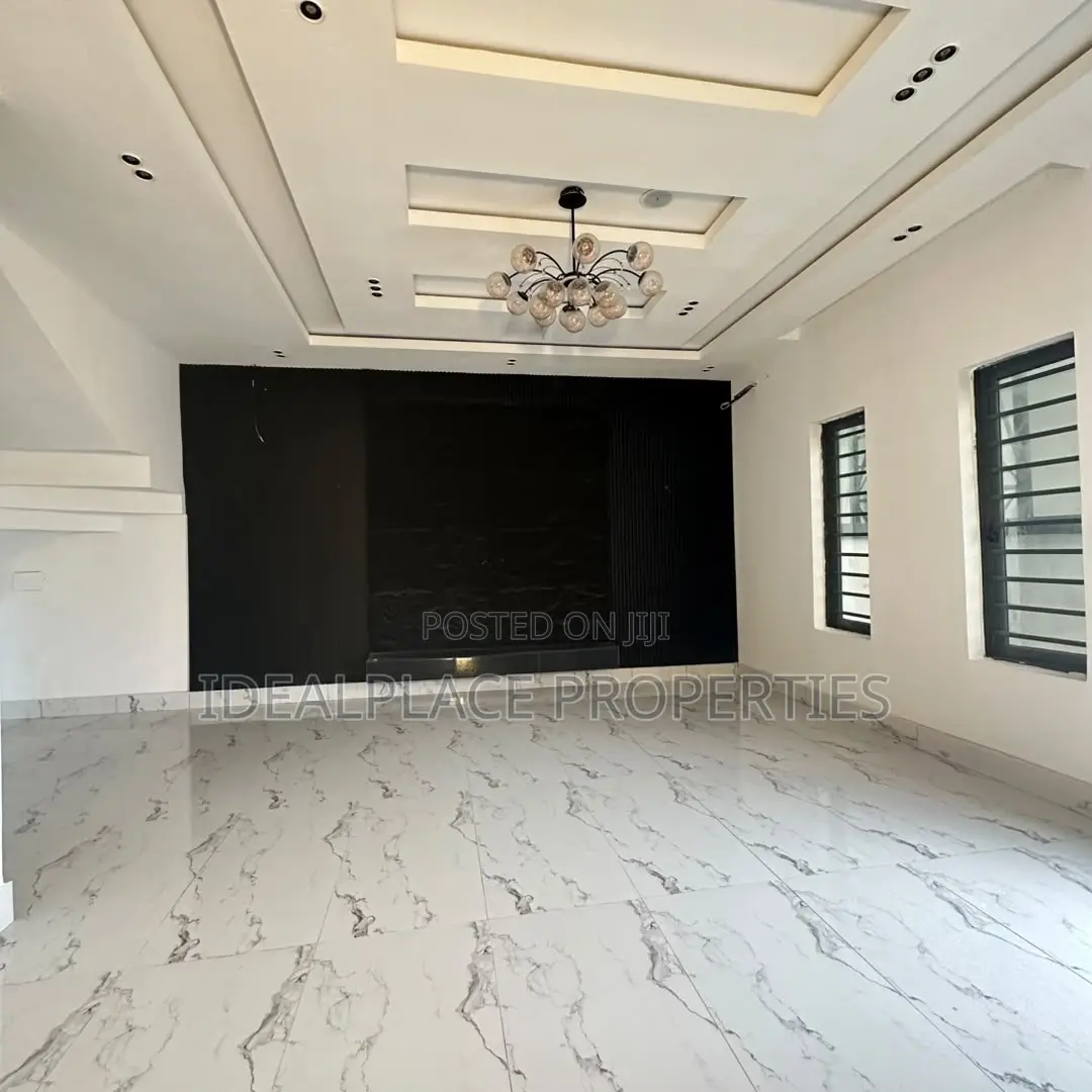4bdrm Duplex in Ajah for sale in Ajah