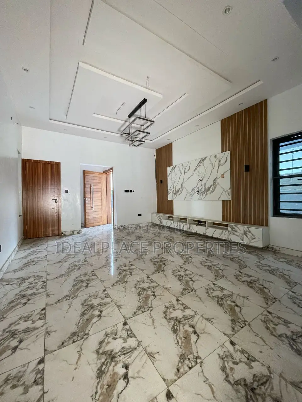 4bdrm Duplex in Sangotedo for sale in Sangotedo