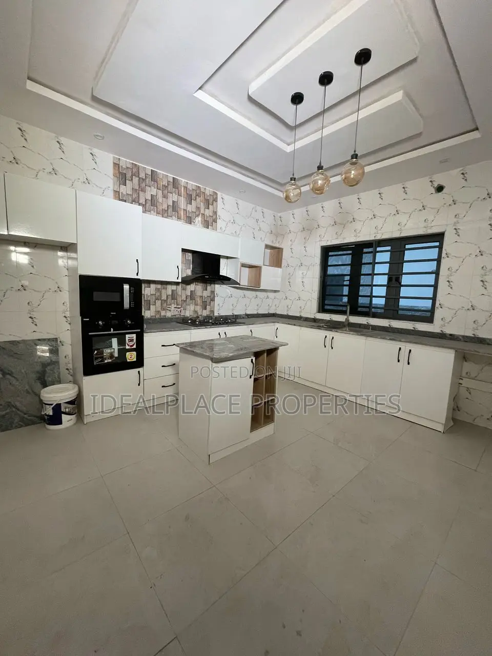 4bdrm Duplex in Sangotedo for sale in Sangotedo