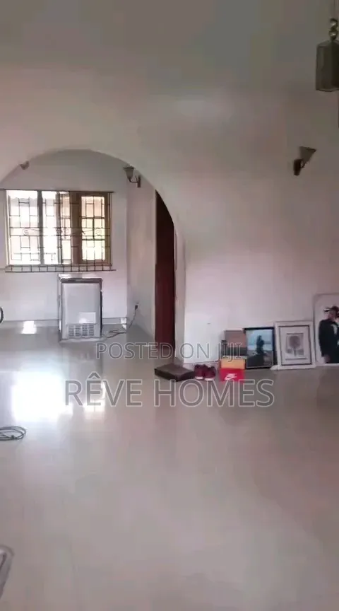 3bdrm Block of Flats in Ifako-Gbagada for rent in Ifako-Gbagada