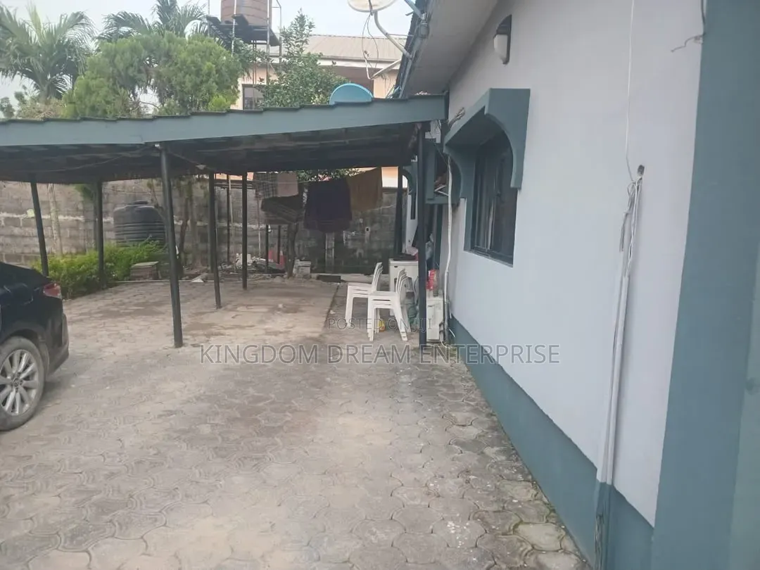 3bdrm Bungalow in Graceland Estate for sale in Oke Ira / Ajah